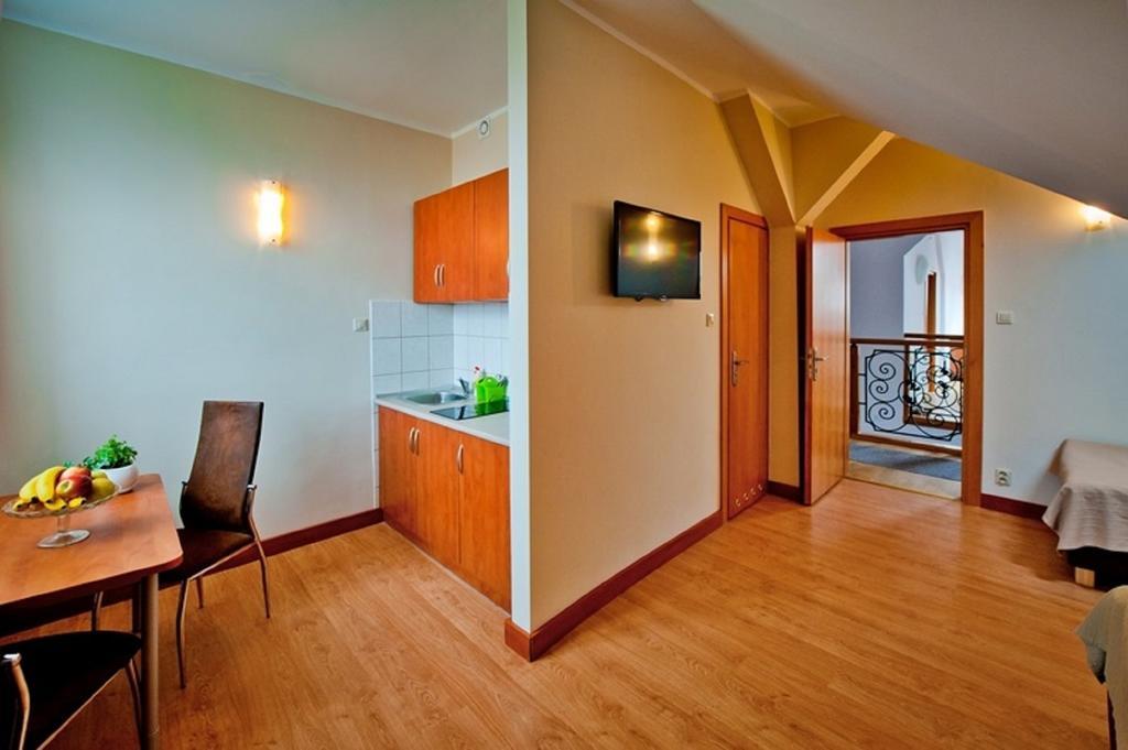 Hl Lebski Apartamenty ウェバ 部屋 写真